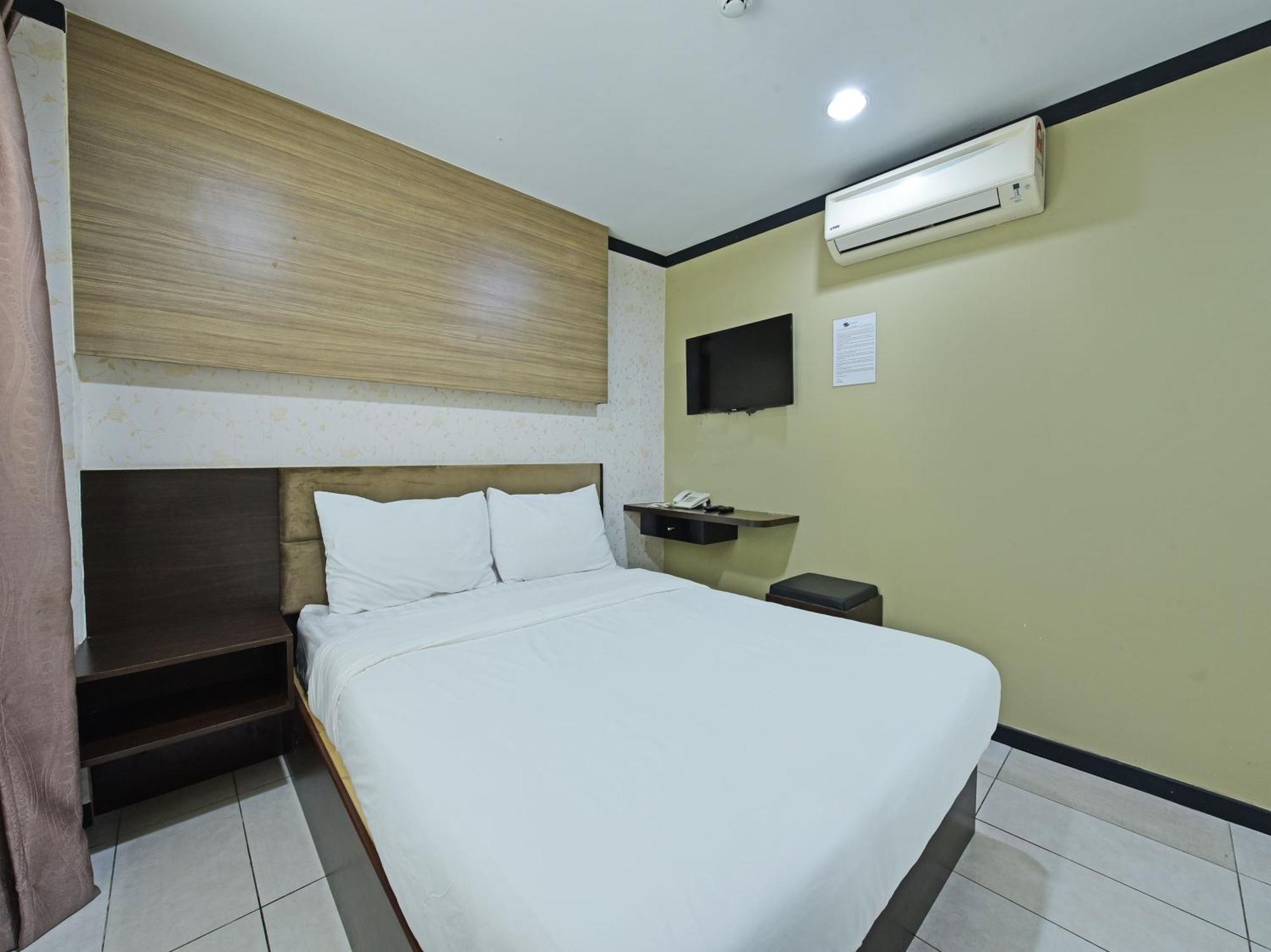 Oyo 91009 One Enigma Hotel Куала-Лумпур Екстер'єр фото